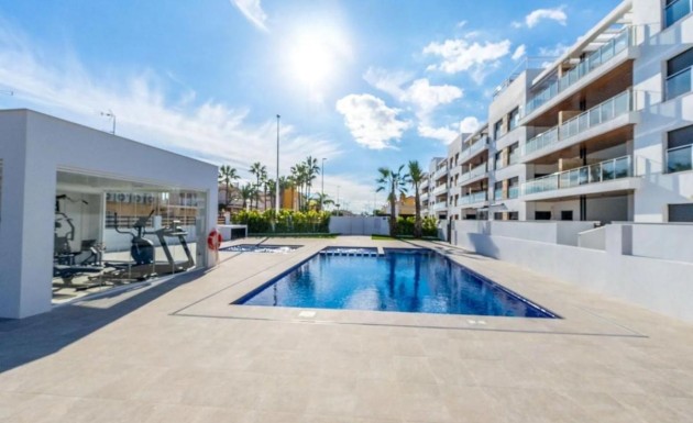 Daszek - Nowy budynek - Torrevieja - Torrevieja