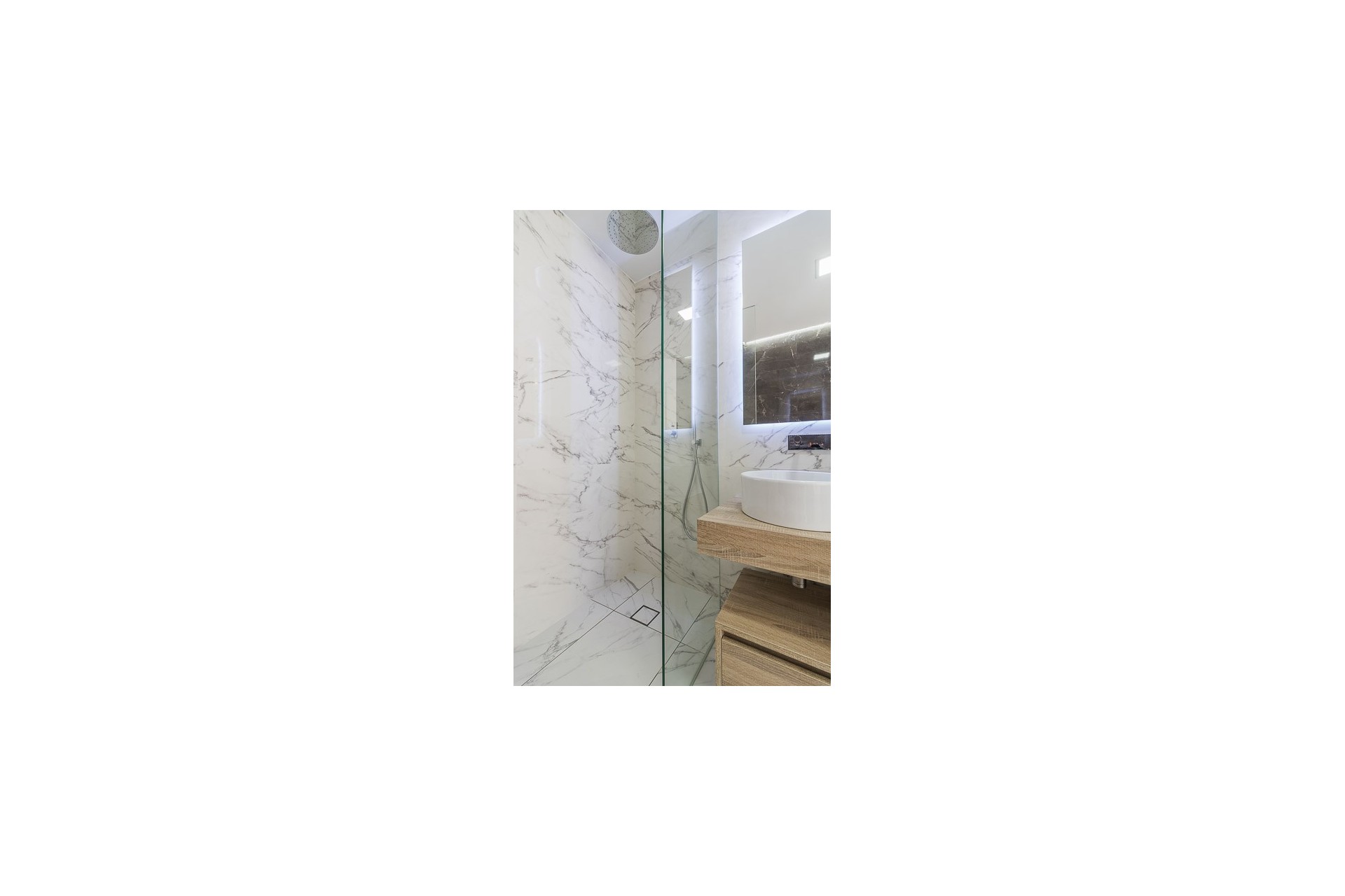 Nouvelle construction - low-bungalow - Torrevieja