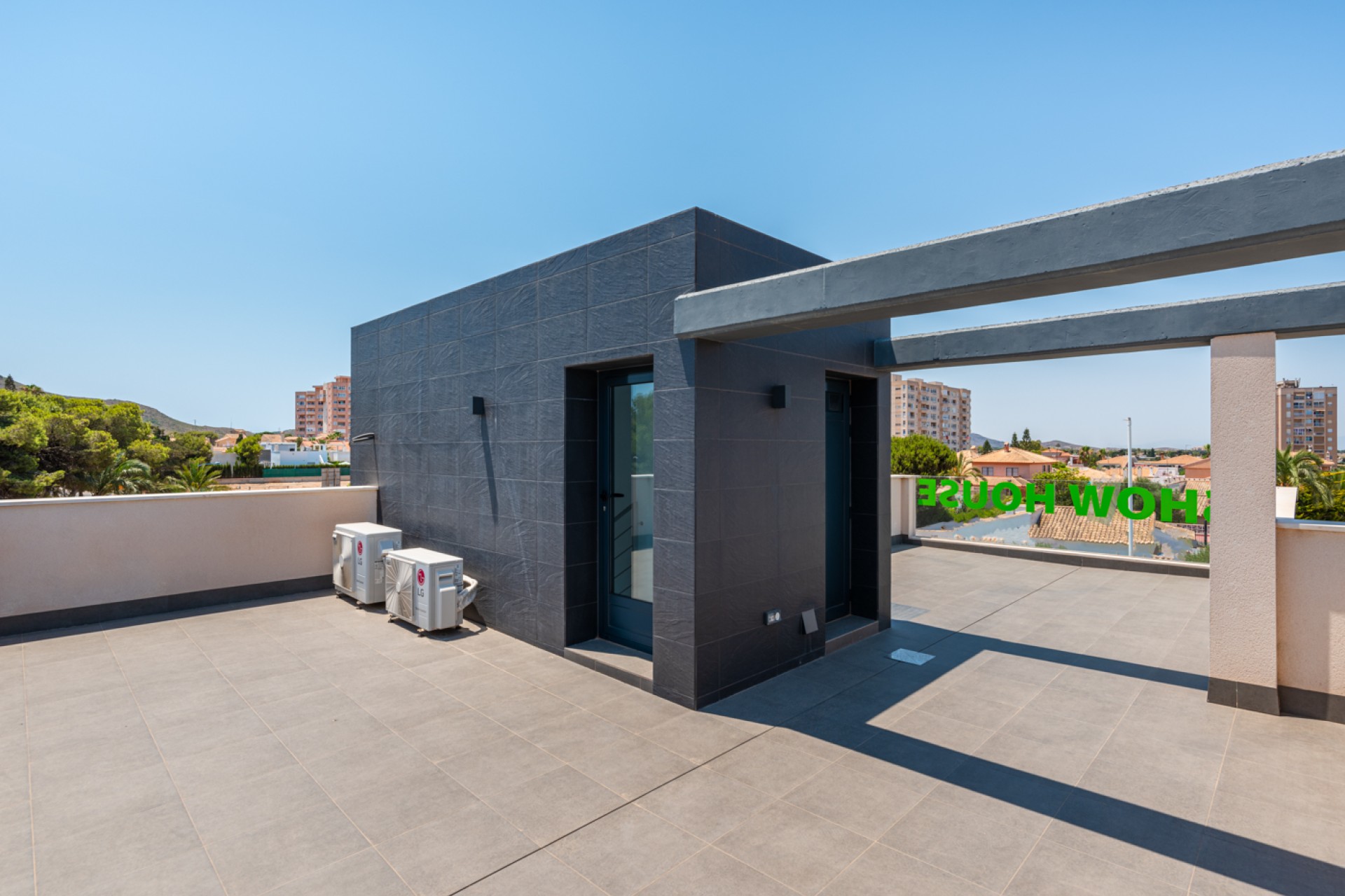 Новое здание - detached - Playa Paraiso