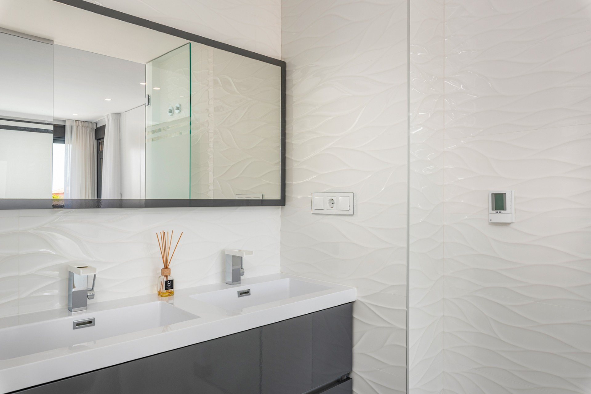 Новое здание - detached - Playa Paraiso