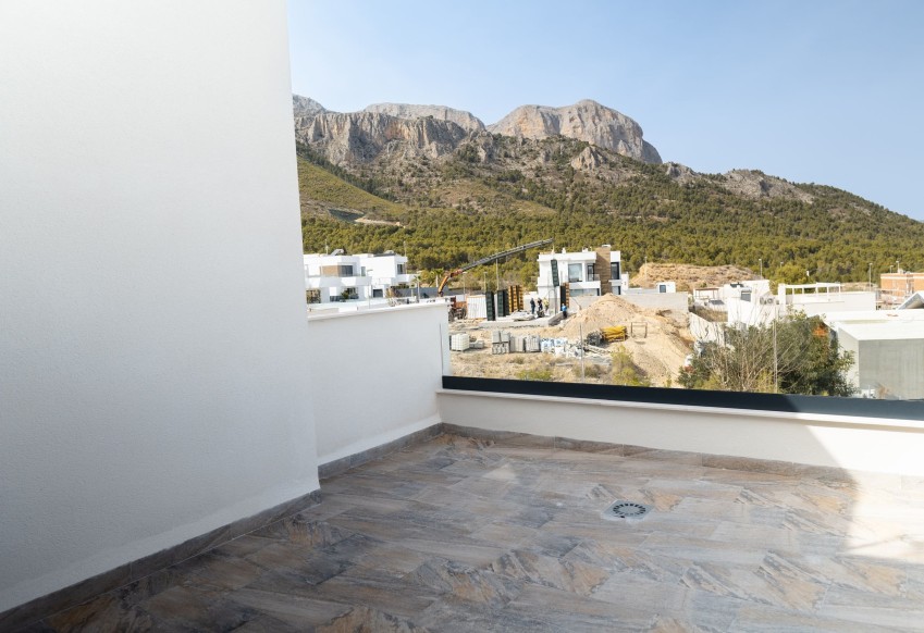 Новое здание - detached - Polop