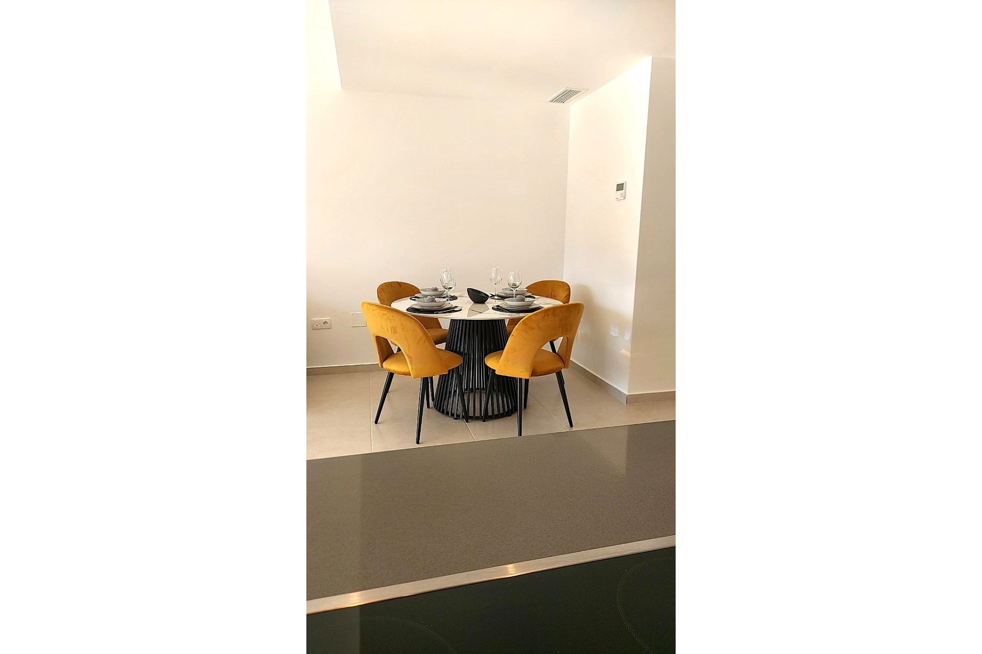 Новое здание - ground-floor - San Miguel de Salinas