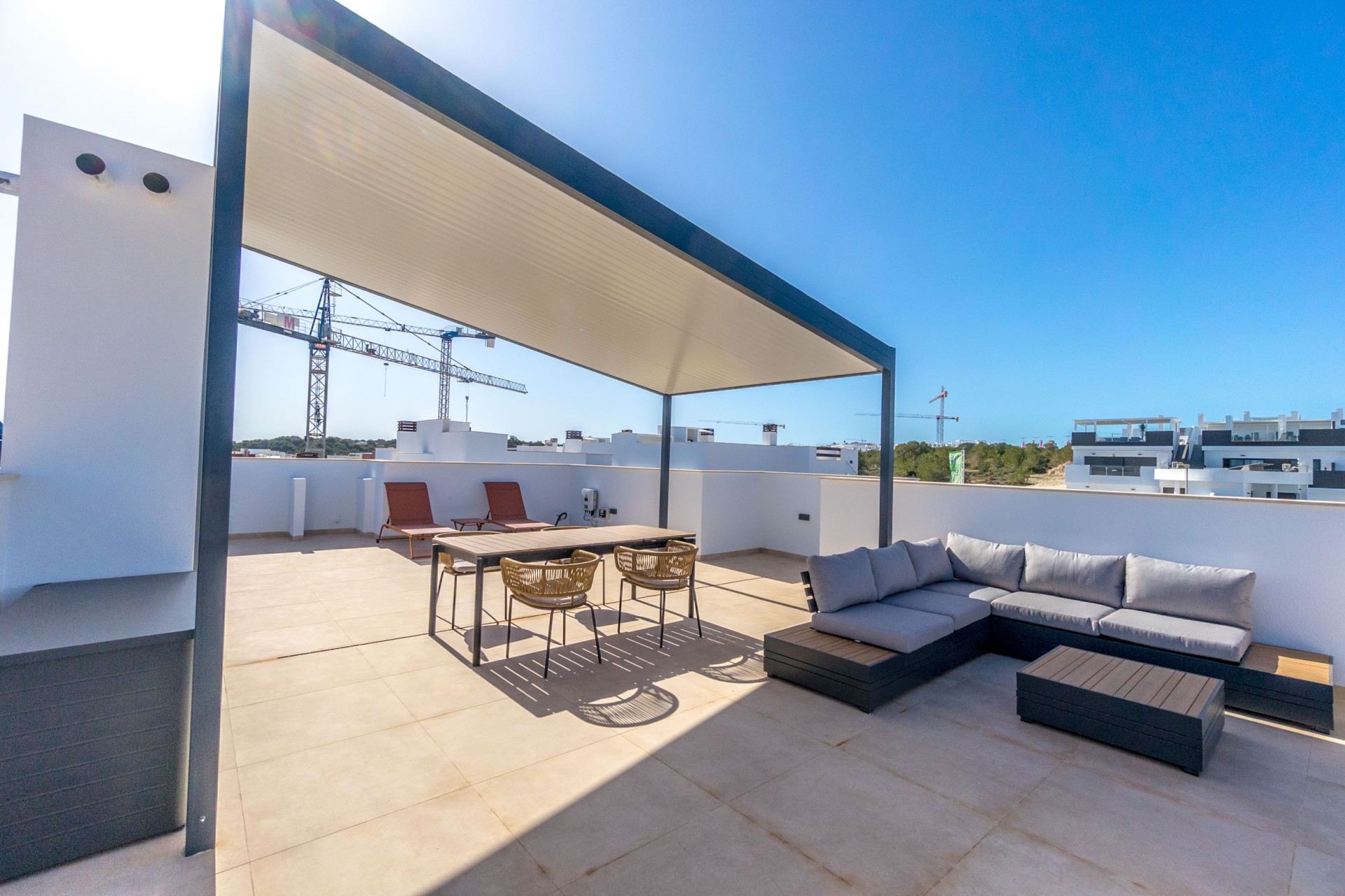Новое здание - high-bungalow - Torrevieja
