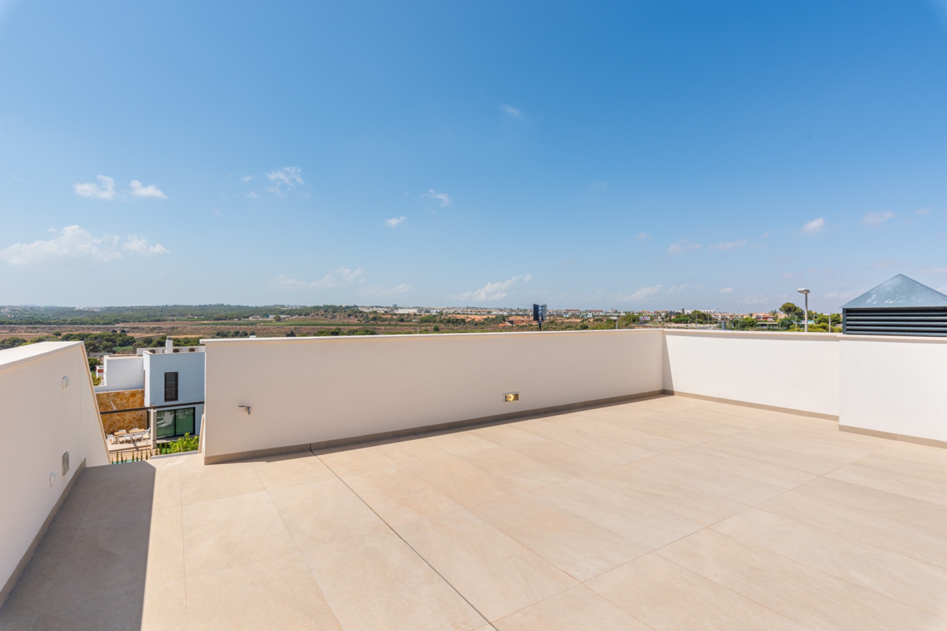 Новое здание - Villa - Dehesa de Campoamor