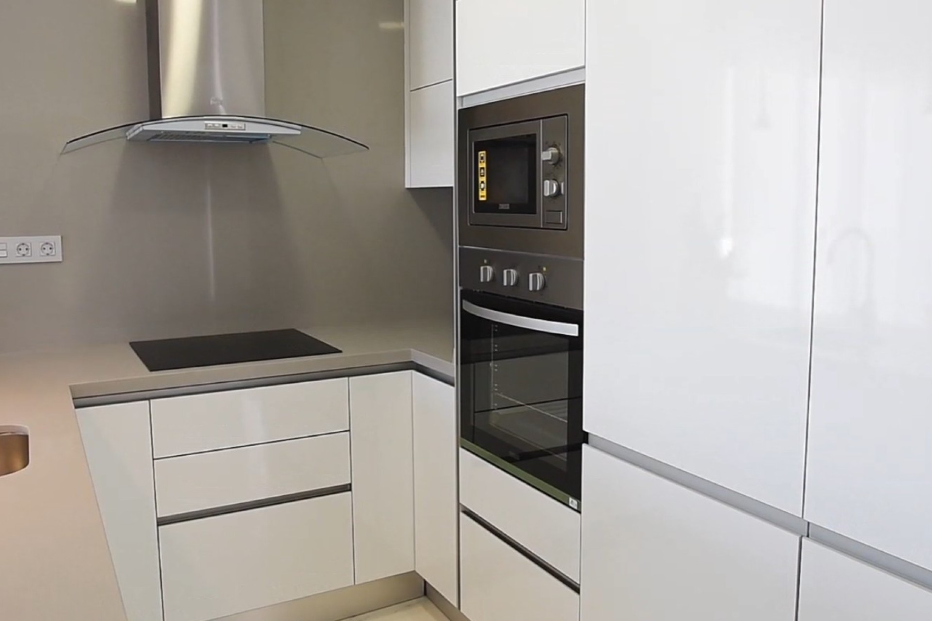 Nowy budynek - detached - Orihuela