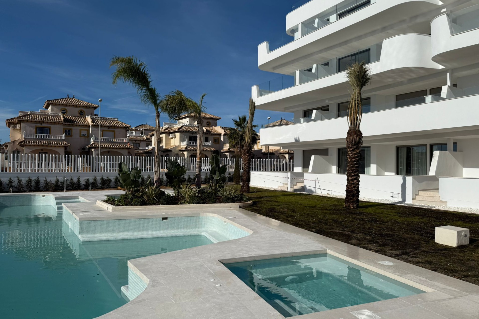 Nowy budynek - ground-floor - Cabo Roig