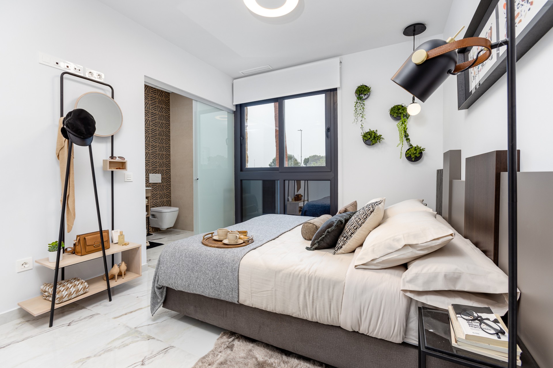 Nowy budynek - ground-floor - Torrevieja