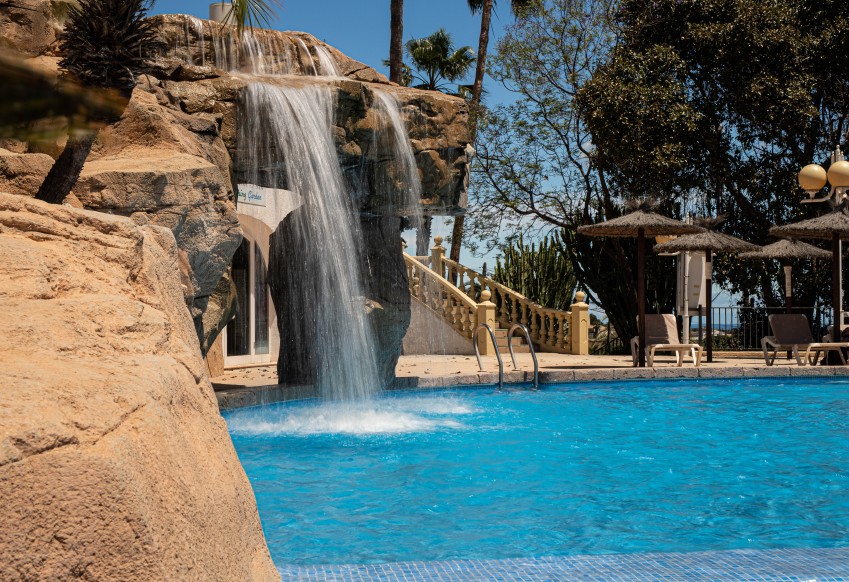 Nowy budynek - high-bungalow - Calpe