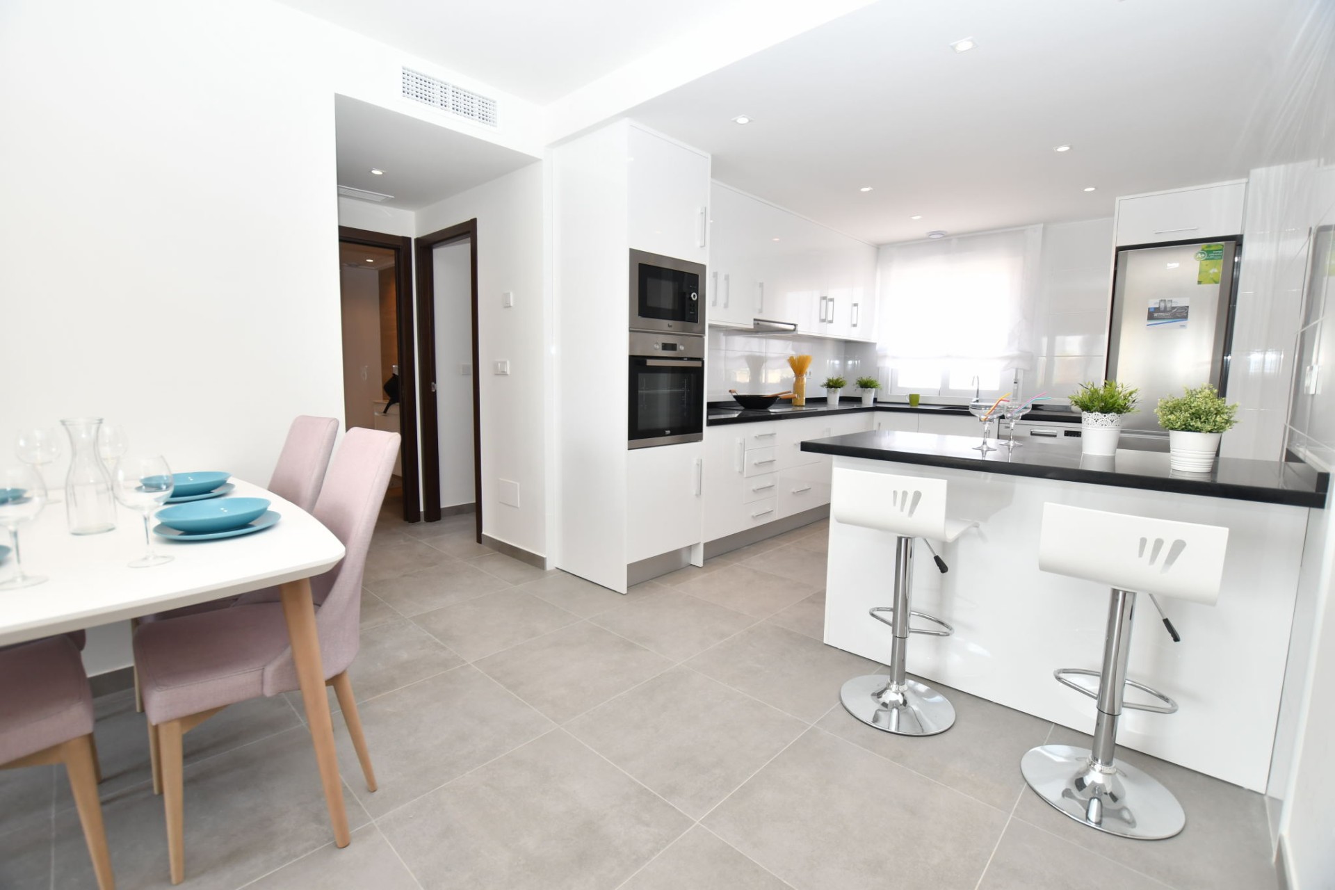 Nowy budynek - high-bungalow - San Miguel de Salinas