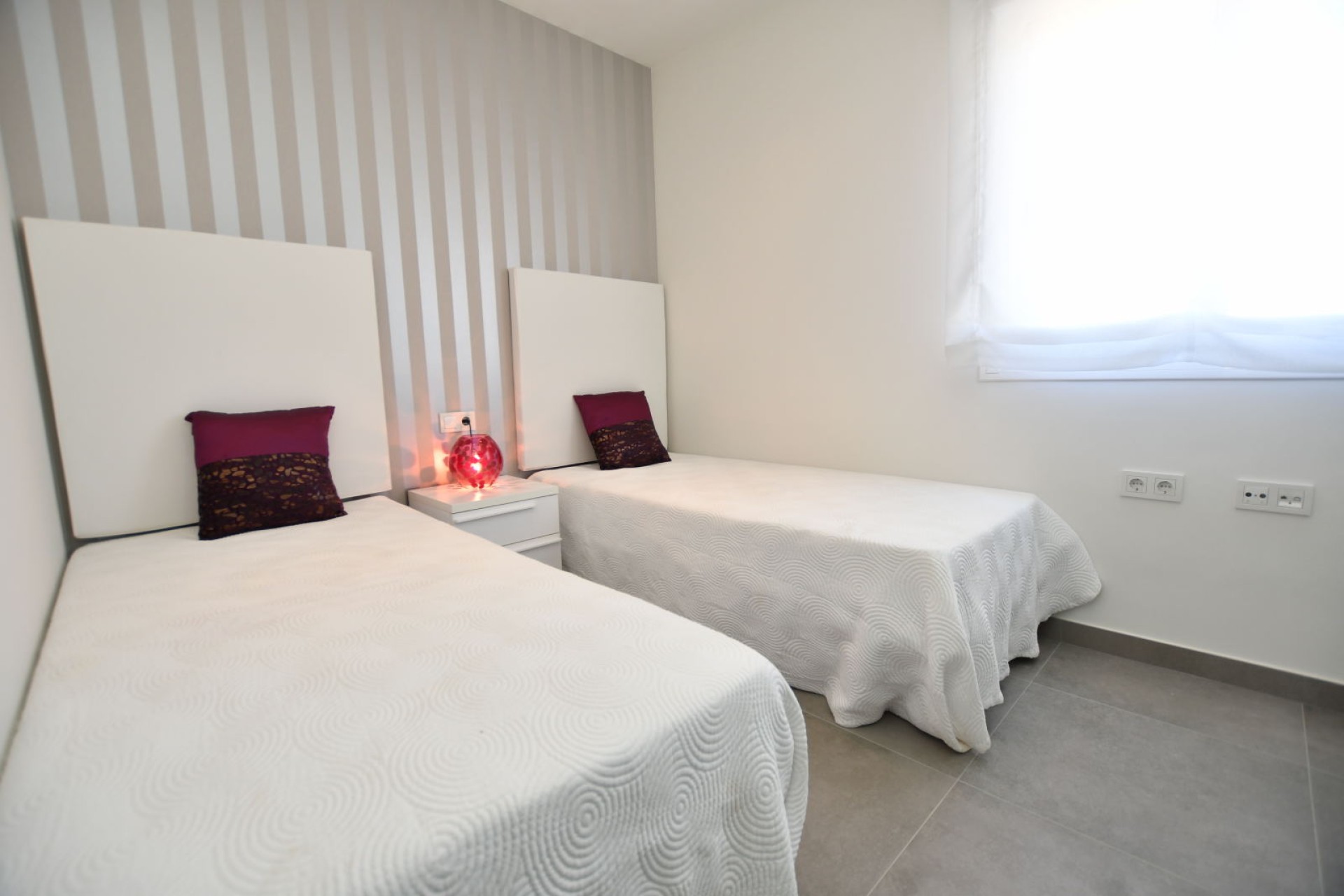 Nowy budynek - high-bungalow - San Miguel de Salinas