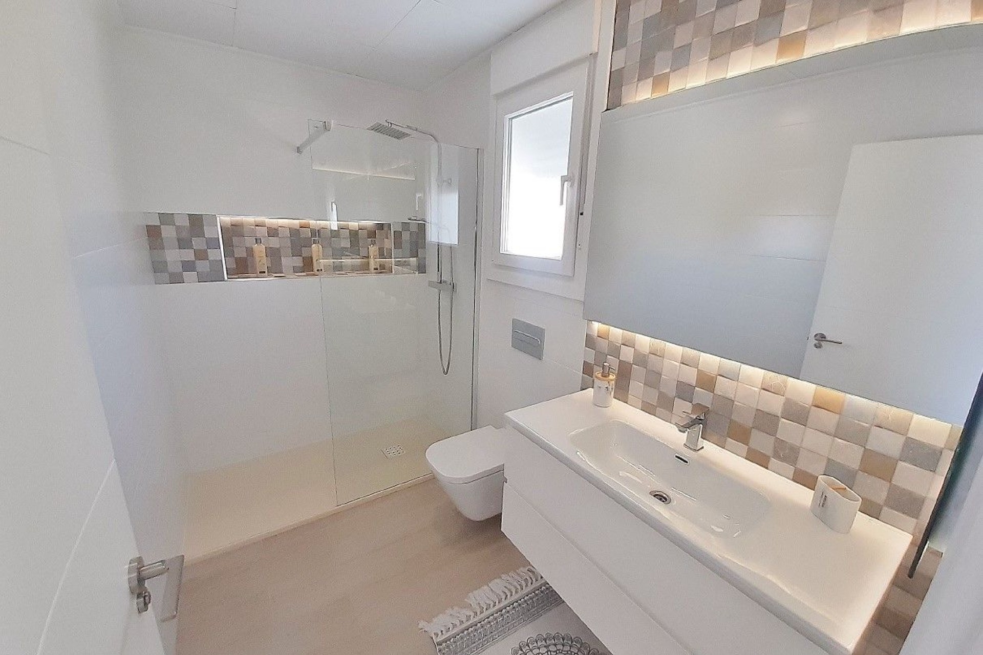 Nowy budynek - Villa - avileses