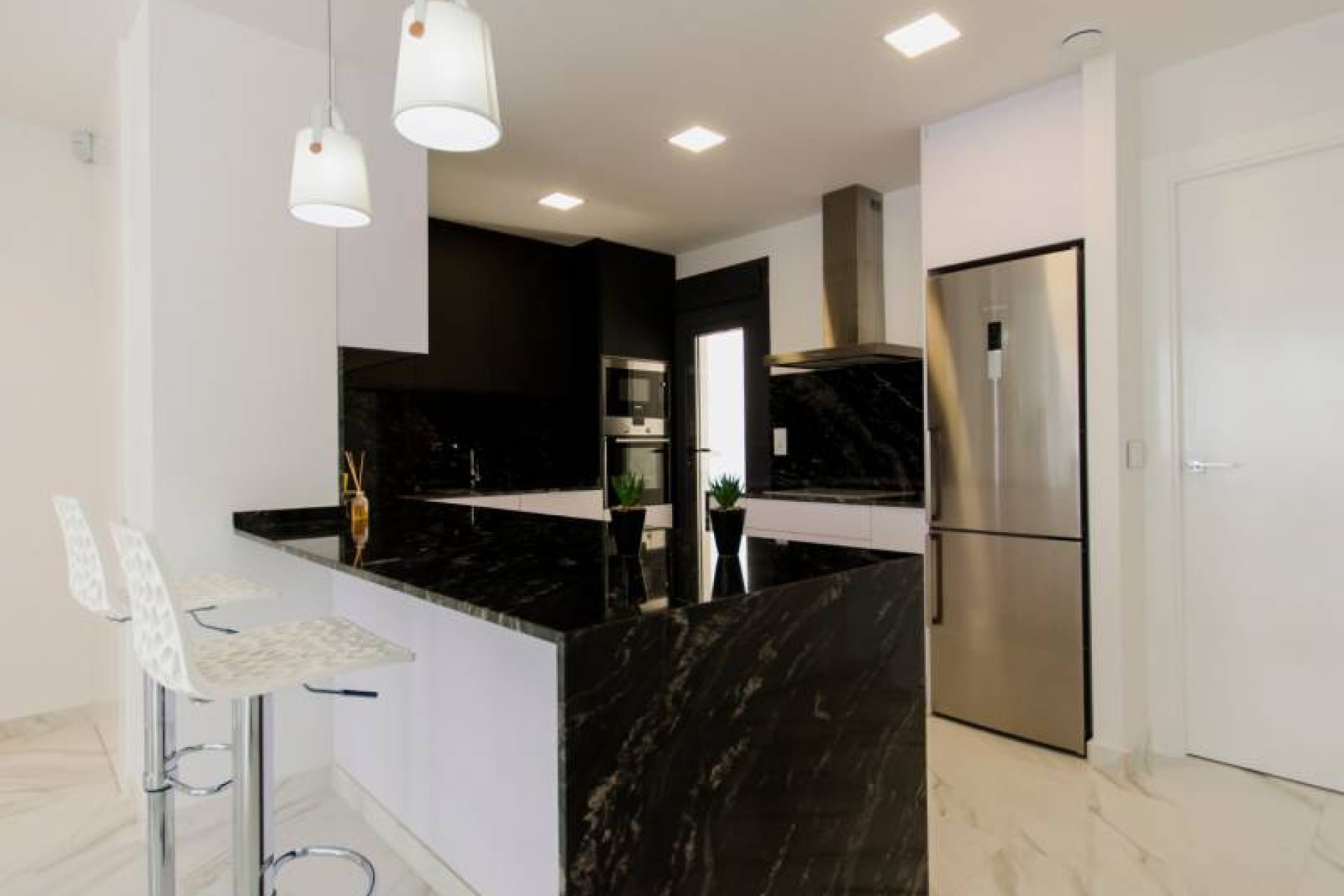 Nowy budynek - Villa - Orihuela