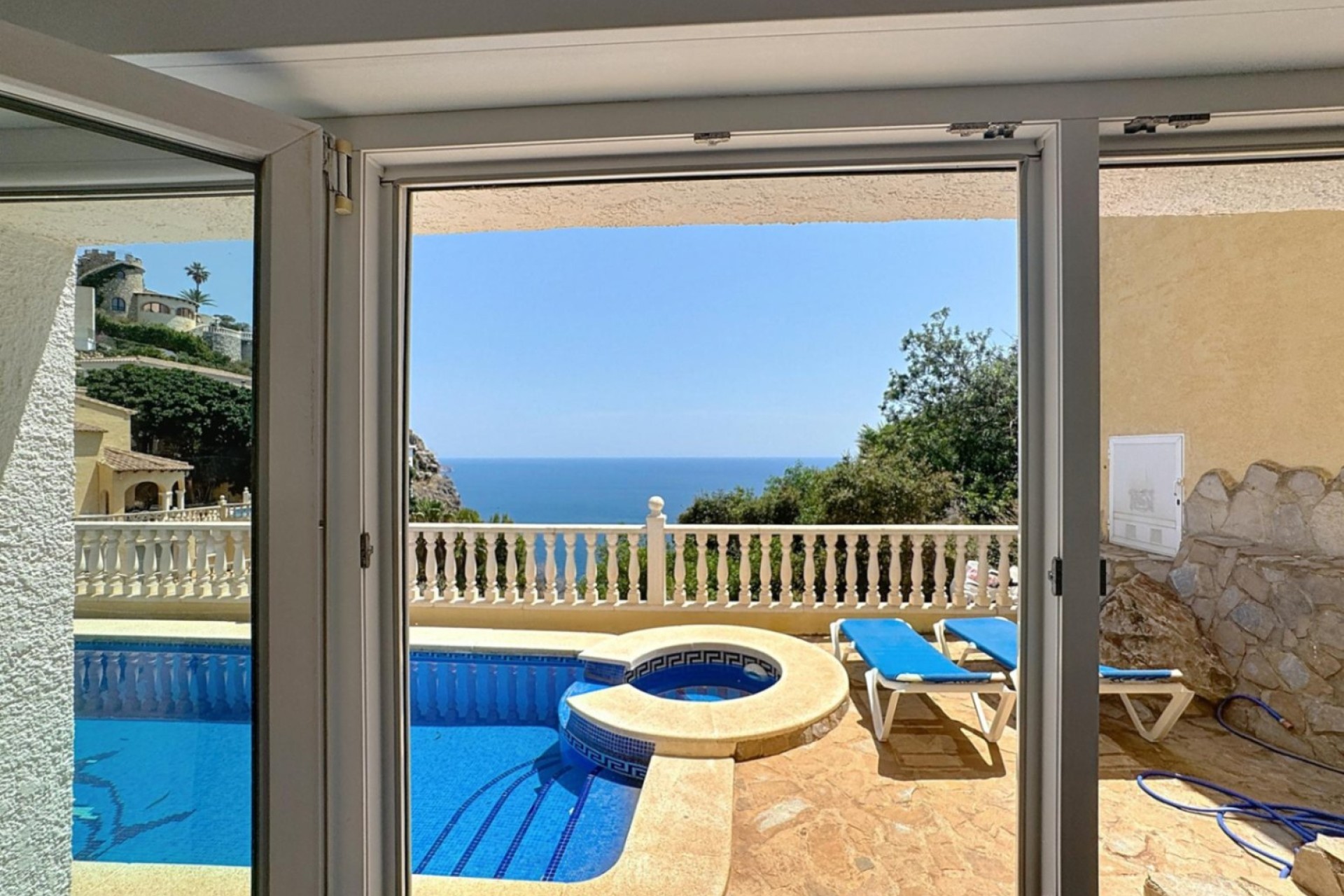 Odsprzedaż - Villa - Benitachell - Pueblo del Mar