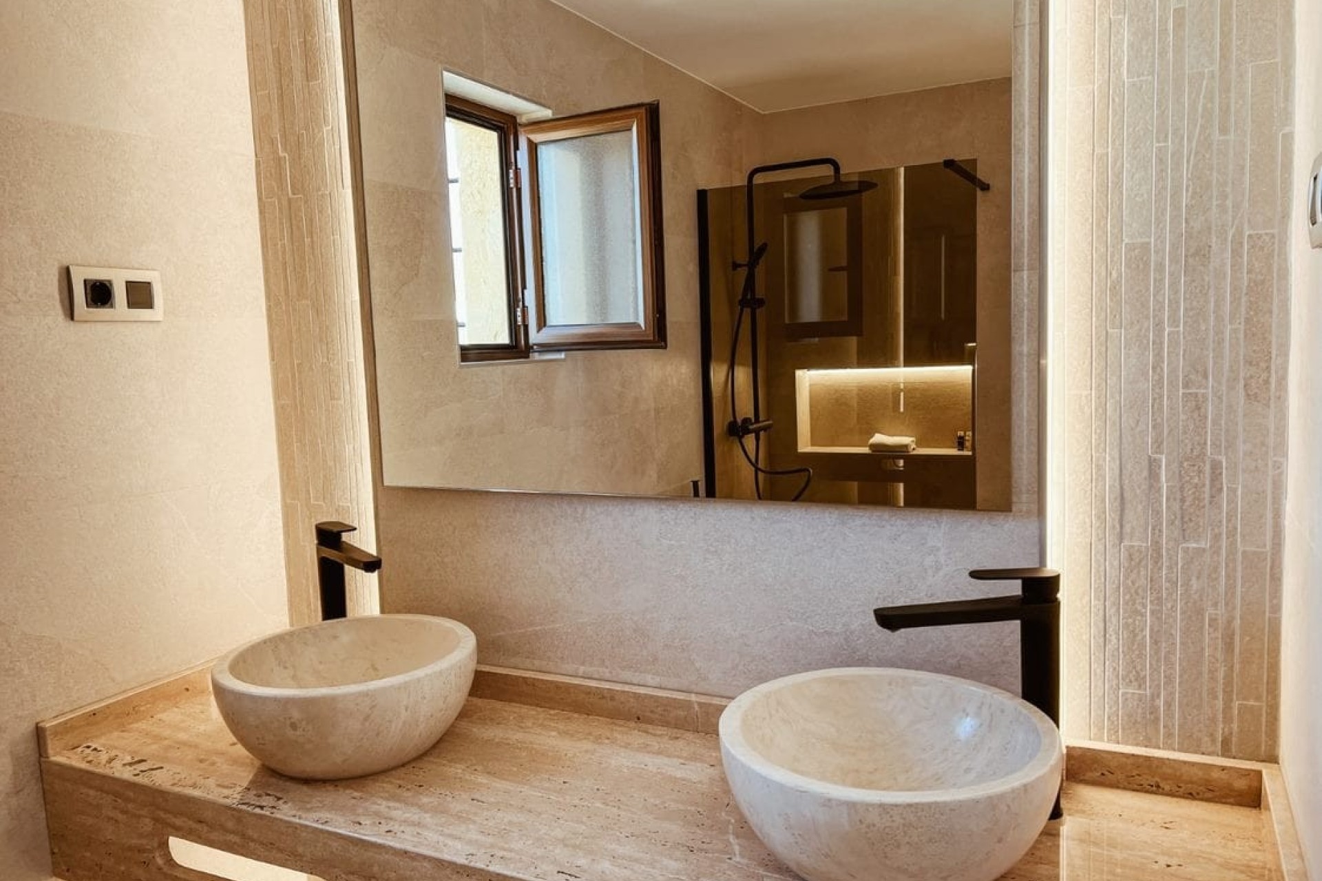 Odsprzedaż - Villa - Cuevas del Almanzora - Villaricos