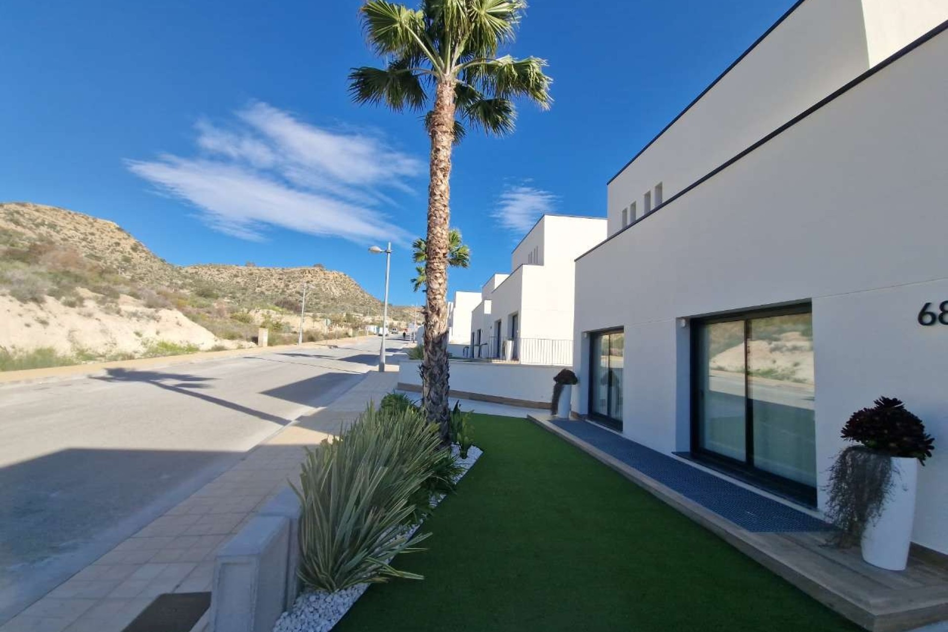 Odsprzedaż - Villa - Monforte del Cid - Font del Llop