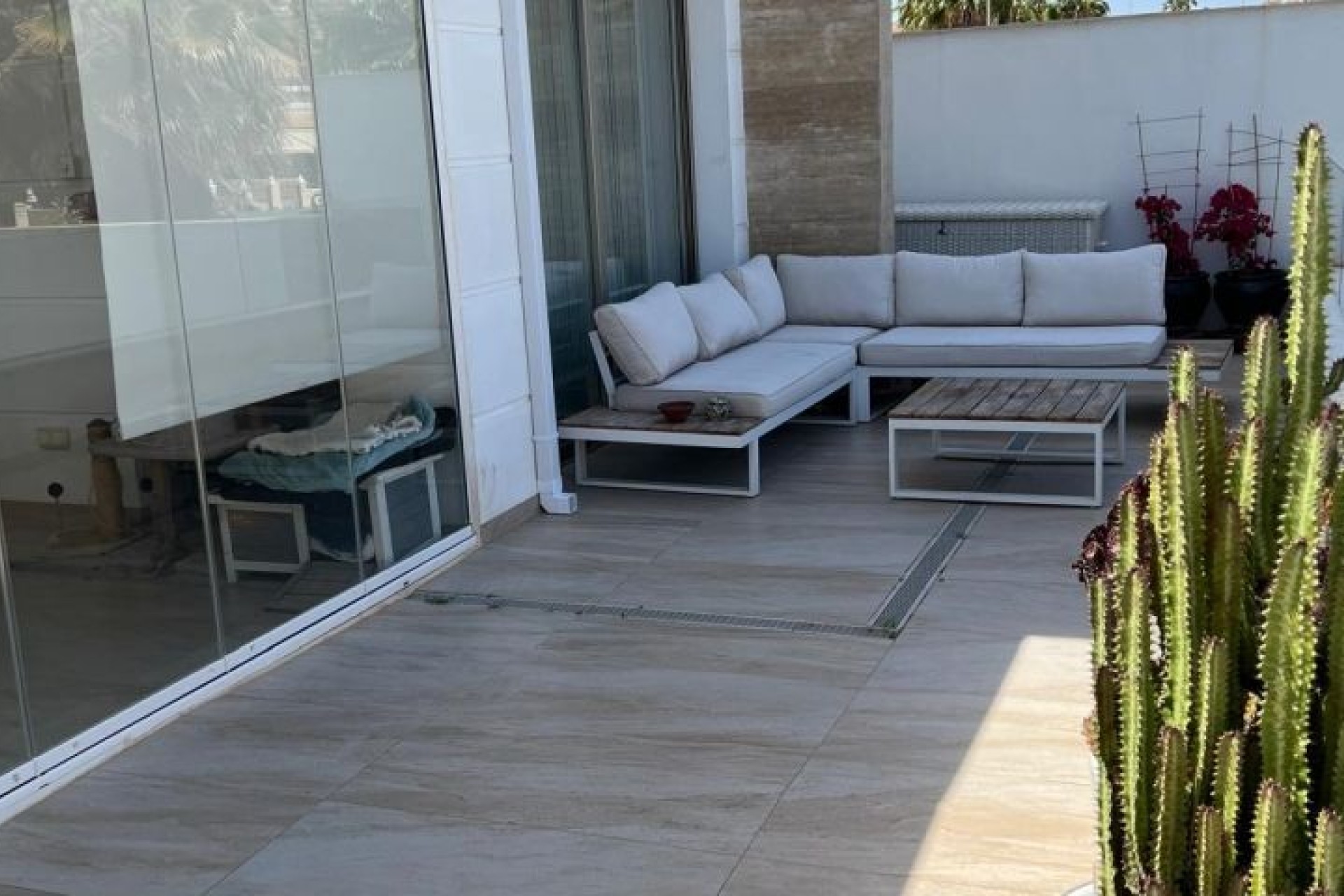 Перепродажа - Villa - Orihuela Costa