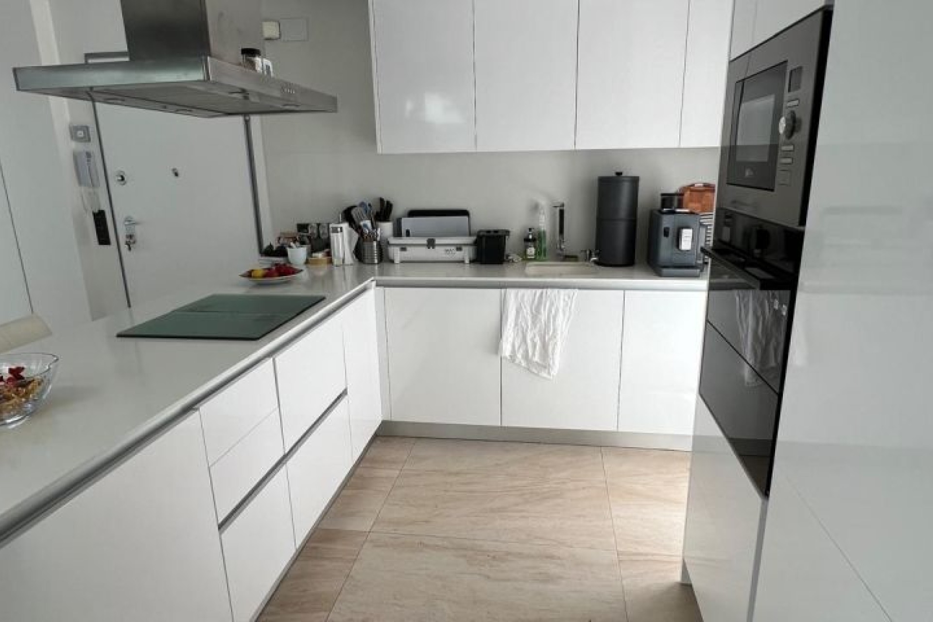 Перепродажа - Villa - Orihuela Costa