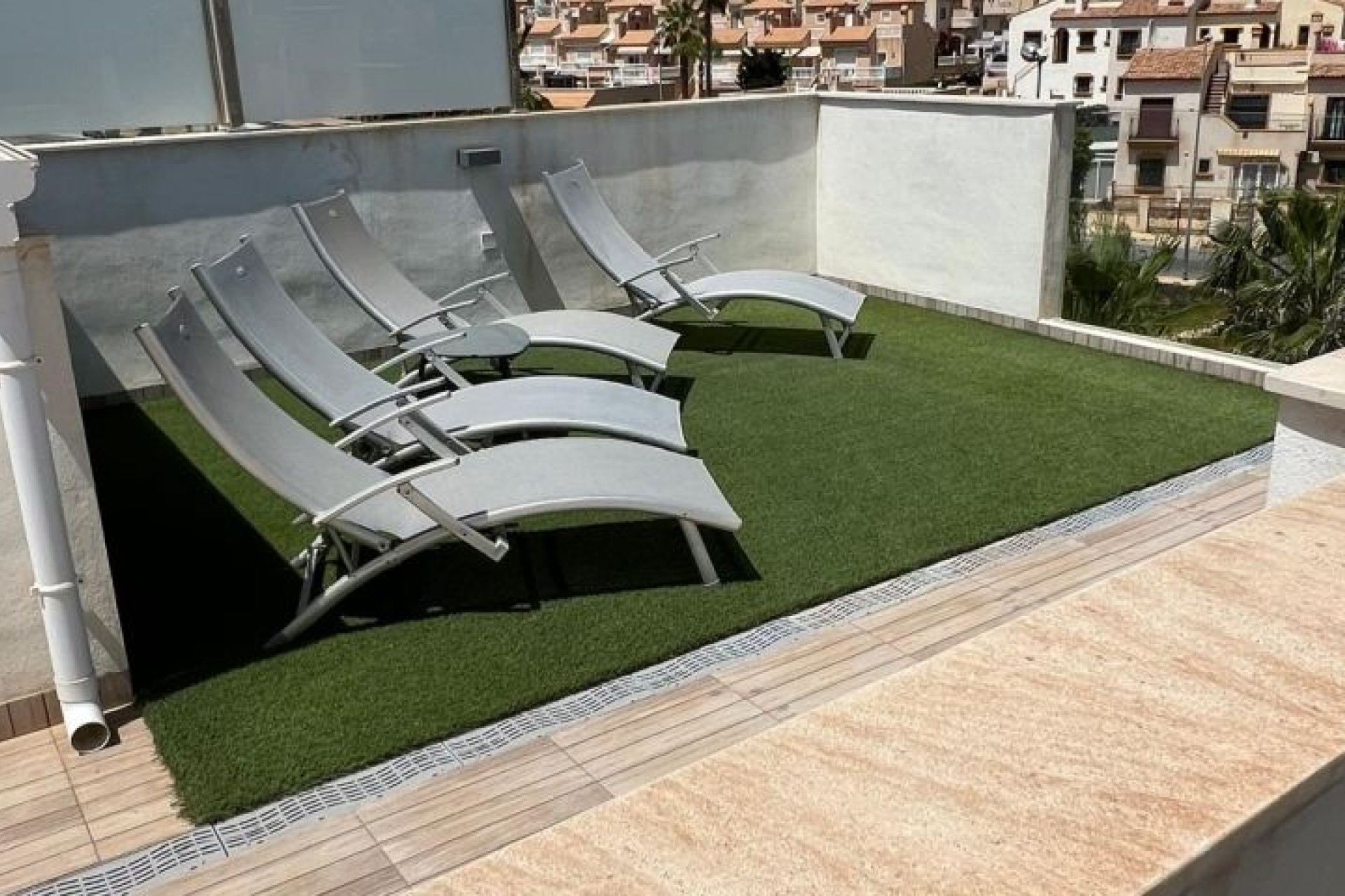 Перепродажа - Villa - Orihuela Costa