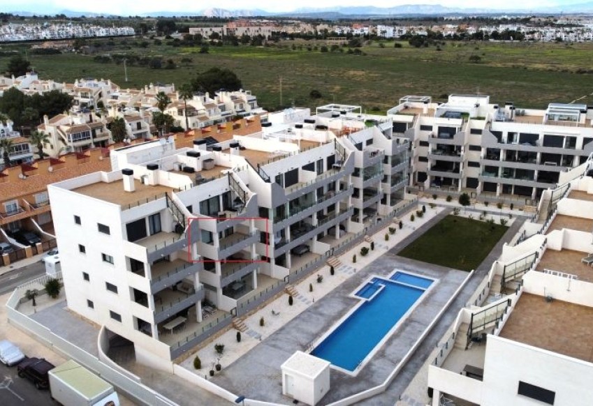 Resale - apartment - Orihuela Costa