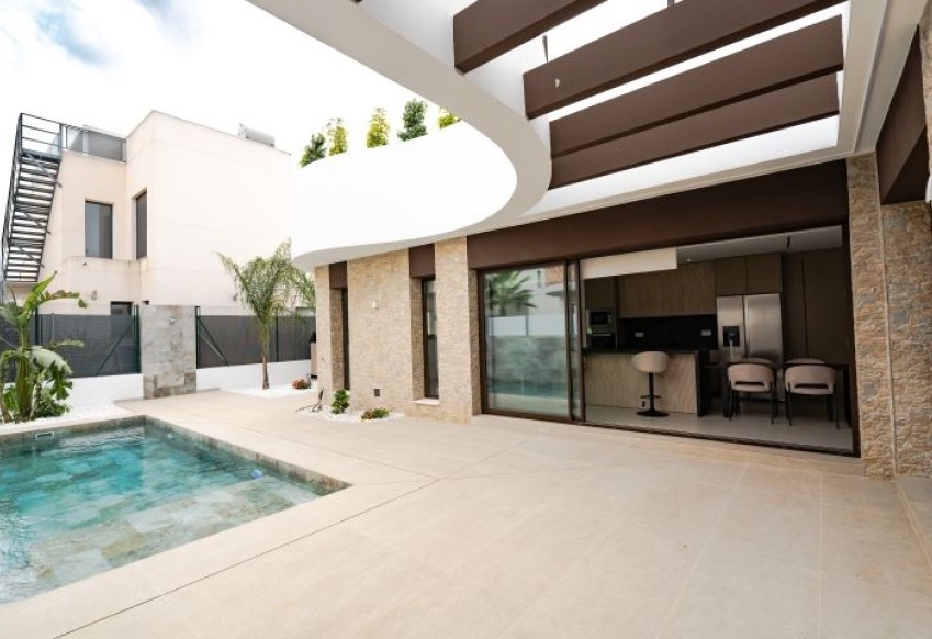 Resale - Villa - Almoradí