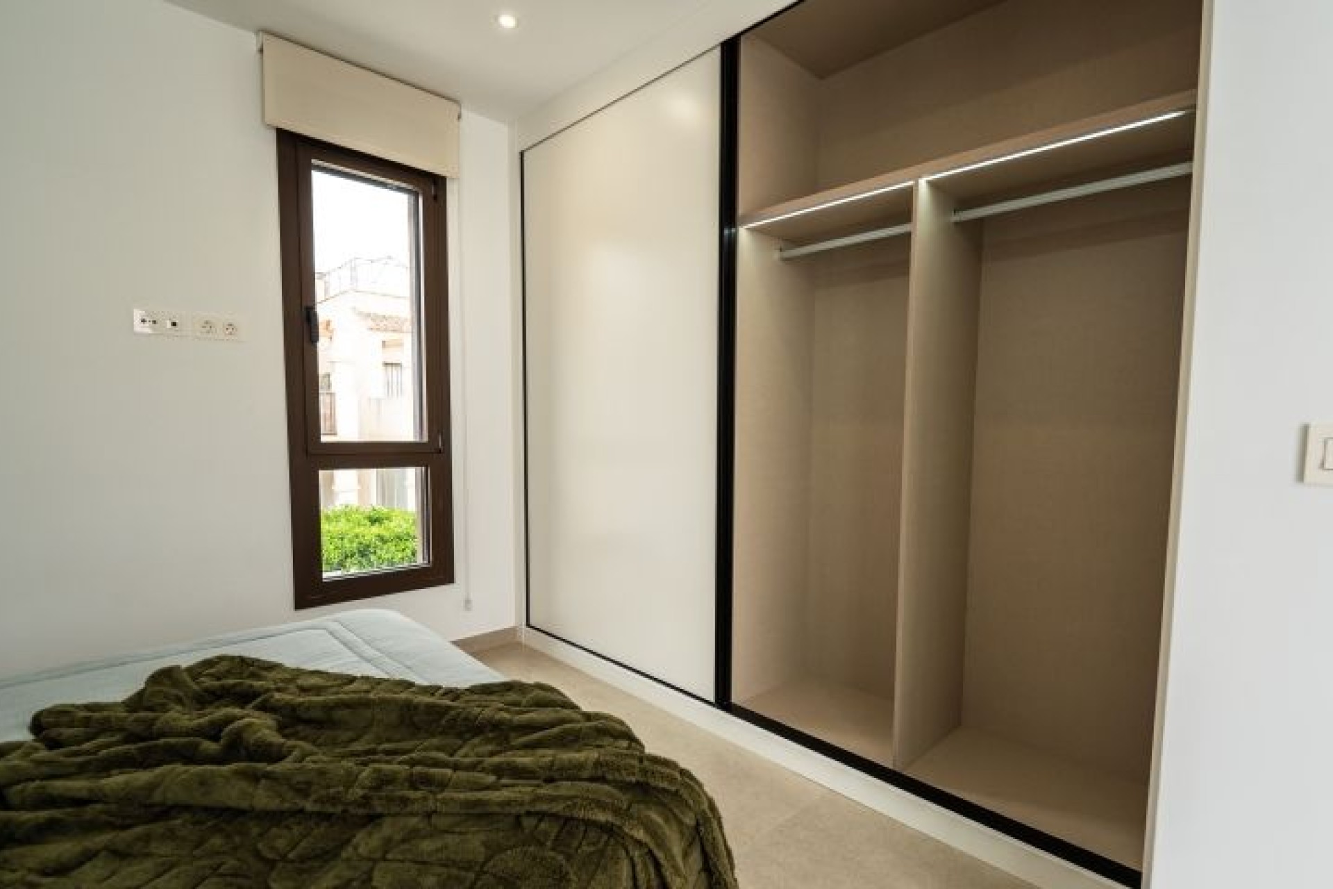 Resale - Villa - Almoradí