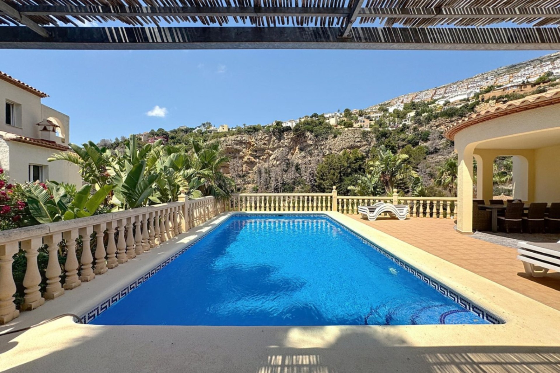 Resale - Villa - Benitachell - Encinas