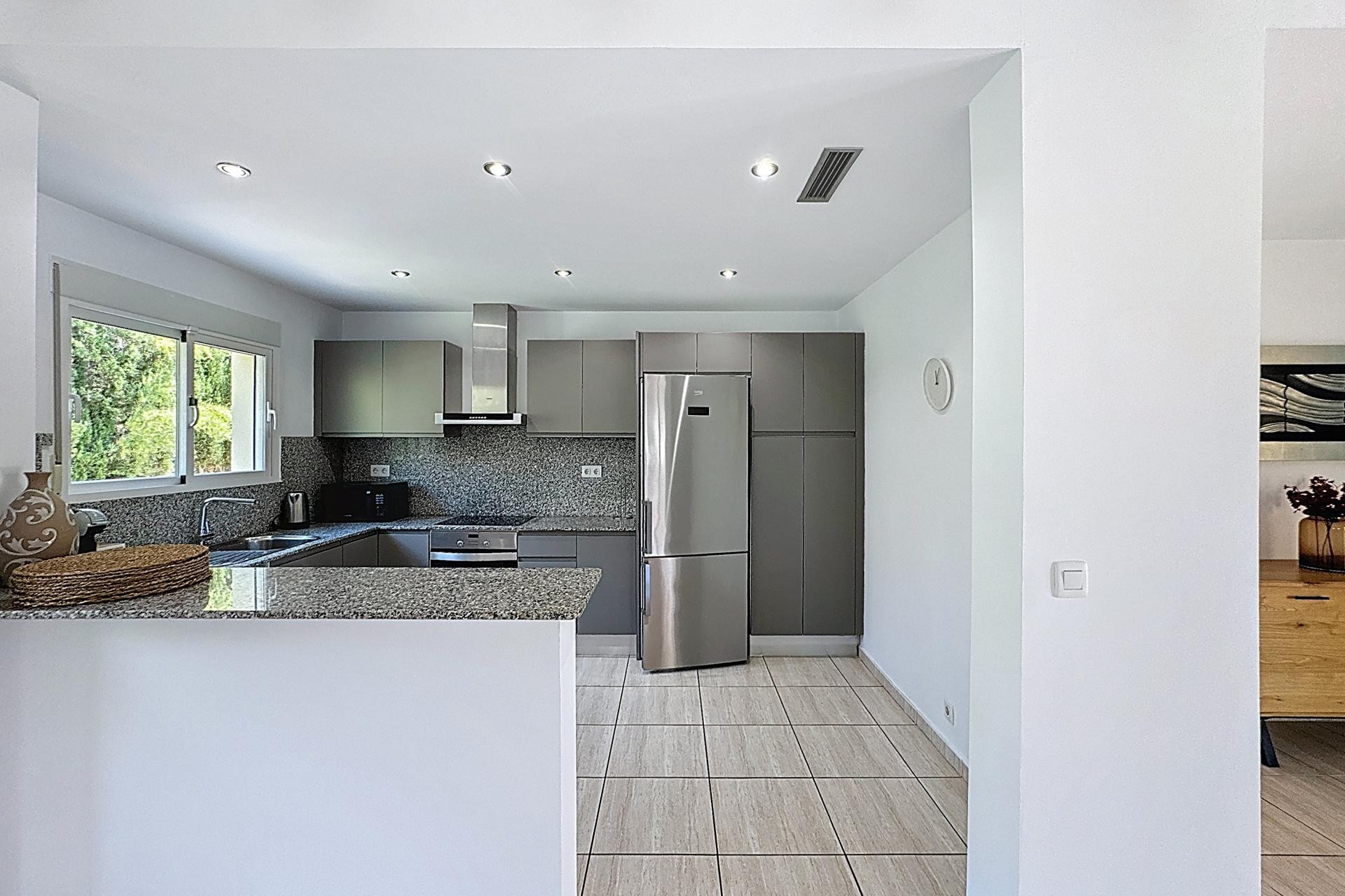 Revente - Villa - Benitachell - Encinas