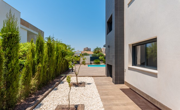 Новое здание - detached - Playa Paraiso