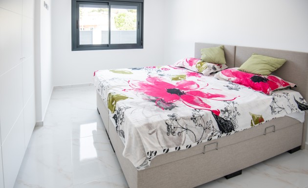 Nouvelle construction - detached - Pinar de Campoverde