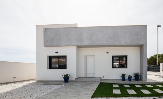 Nouvelle construction - detached - Pinar de Campoverde