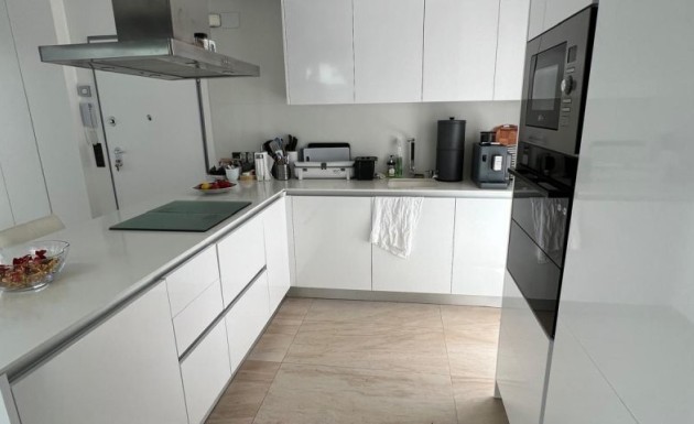 Перепродажа - Villa - Orihuela Costa