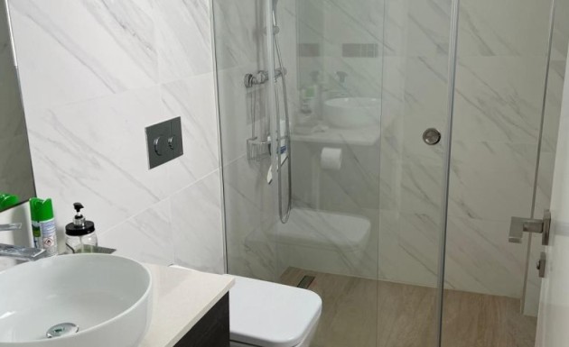 Перепродажа - Villa - Orihuela Costa
