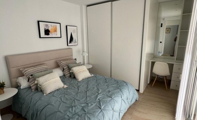 Перепродажа - Villa - Orihuela Costa