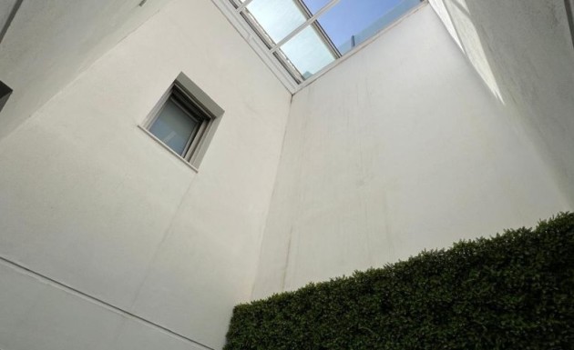 Перепродажа - Villa - Orihuela Costa