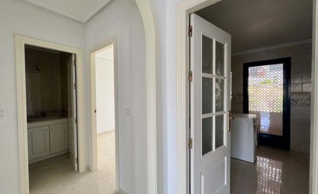 Videresalg - apartment - Orihuela Costa