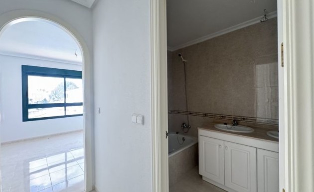 Videresalg - apartment - Orihuela Costa