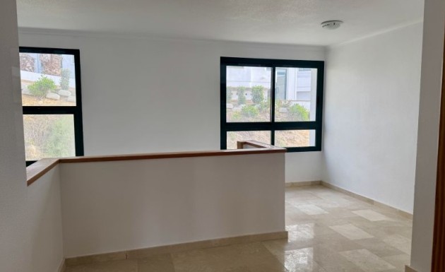 Videresalg - apartment - Orihuela Costa