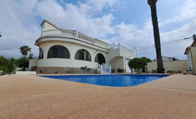Videresalg - Villa - Ciudad Quesada