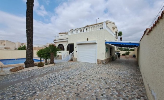 Videresalg - Villa - Ciudad Quesada