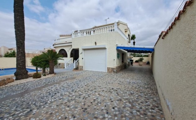 Videresalg - Villa - Ciudad Quesada
