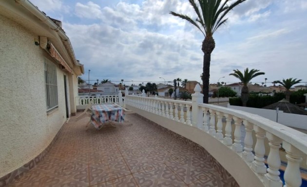 Videresalg - Villa - Ciudad Quesada