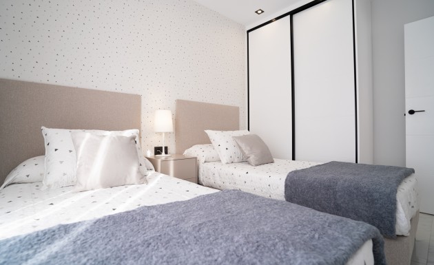 Новое здание - low-bungalow - Pilar de la Horadada