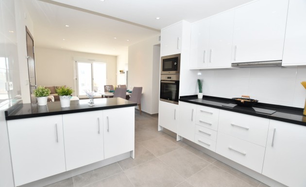 Nowy budynek - high-bungalow - San Miguel de Salinas