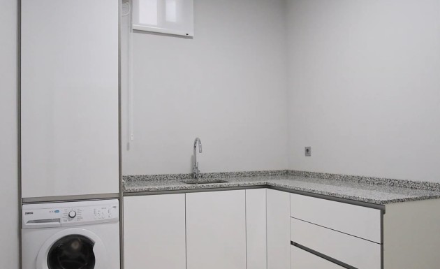 Nowy budynek - detached - Orihuela