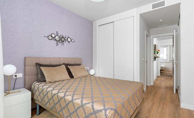 Nowy budynek - Daszek - Orihuela