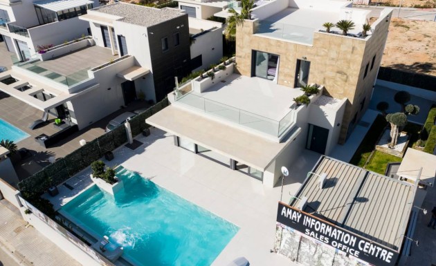 Nowy budynek - Villa - Orihuela