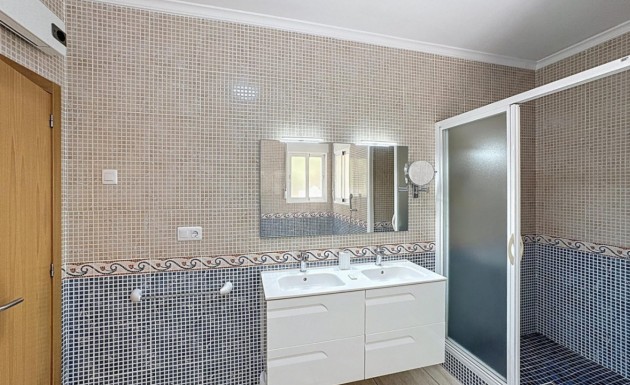 Resale - Villa - Benitachell - Encinas