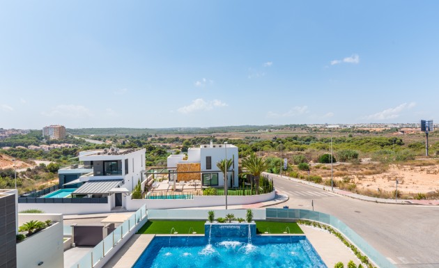 Новое здание - Villa - Dehesa de Campoamor