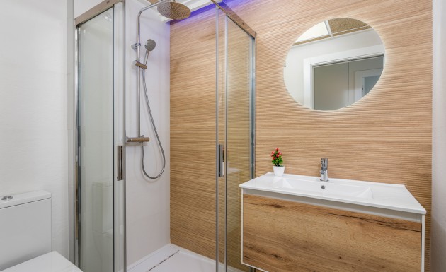 Nowy budynek - low-bungalow - Torrevieja