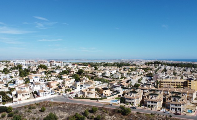 Nowy budynek - ground-floor - Res. Las Filipinas